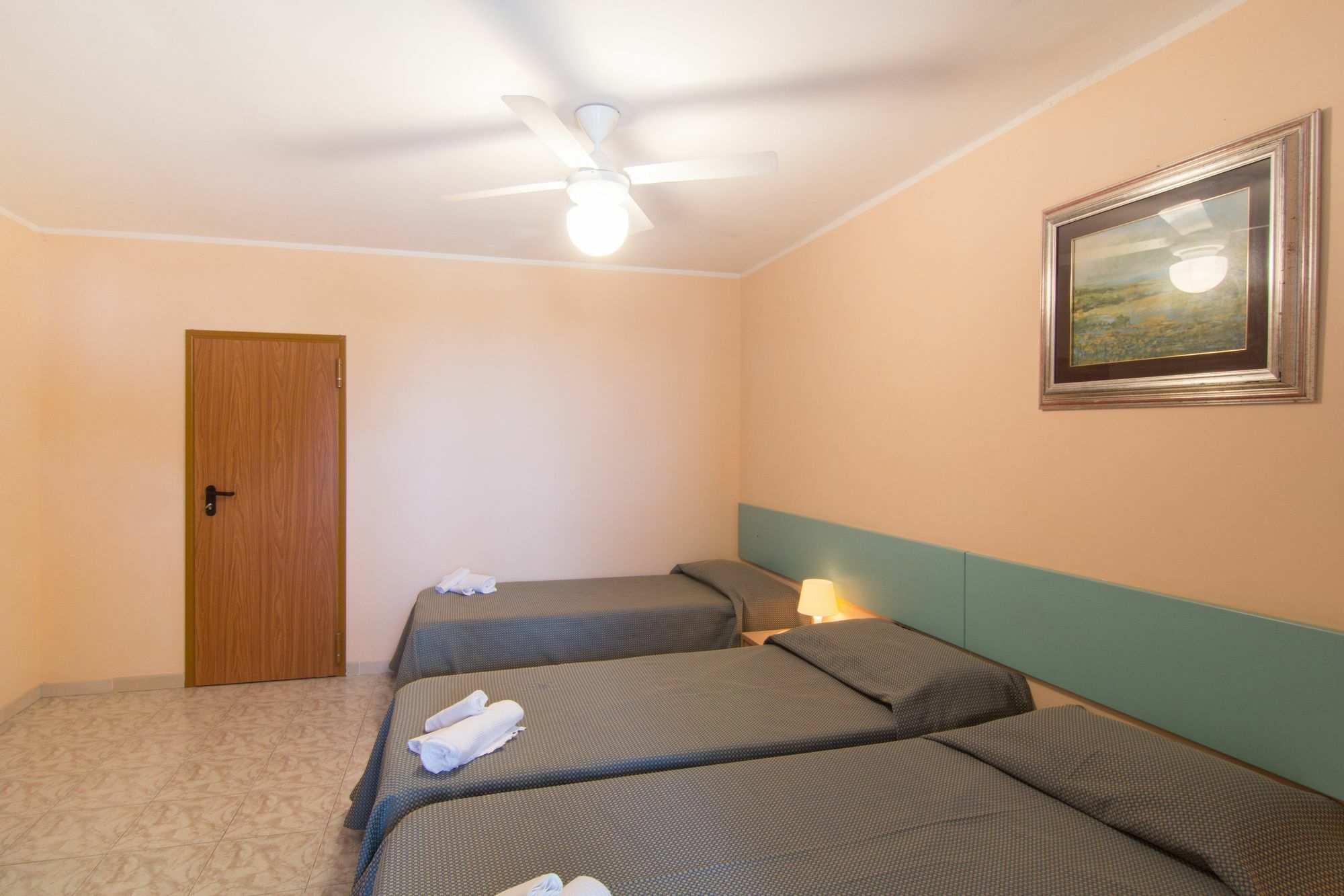 Racar Hotel Frigole Exterior photo